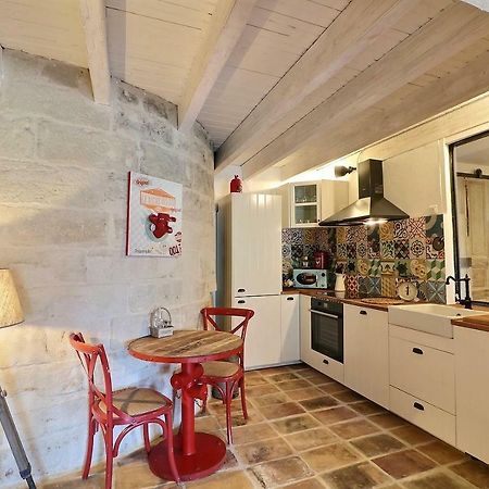 Duplex Centre Historique Uzes Lägenhet Exteriör bild