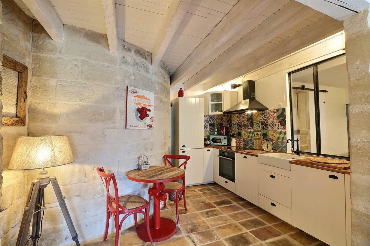 Duplex Centre Historique Uzes Lägenhet Exteriör bild